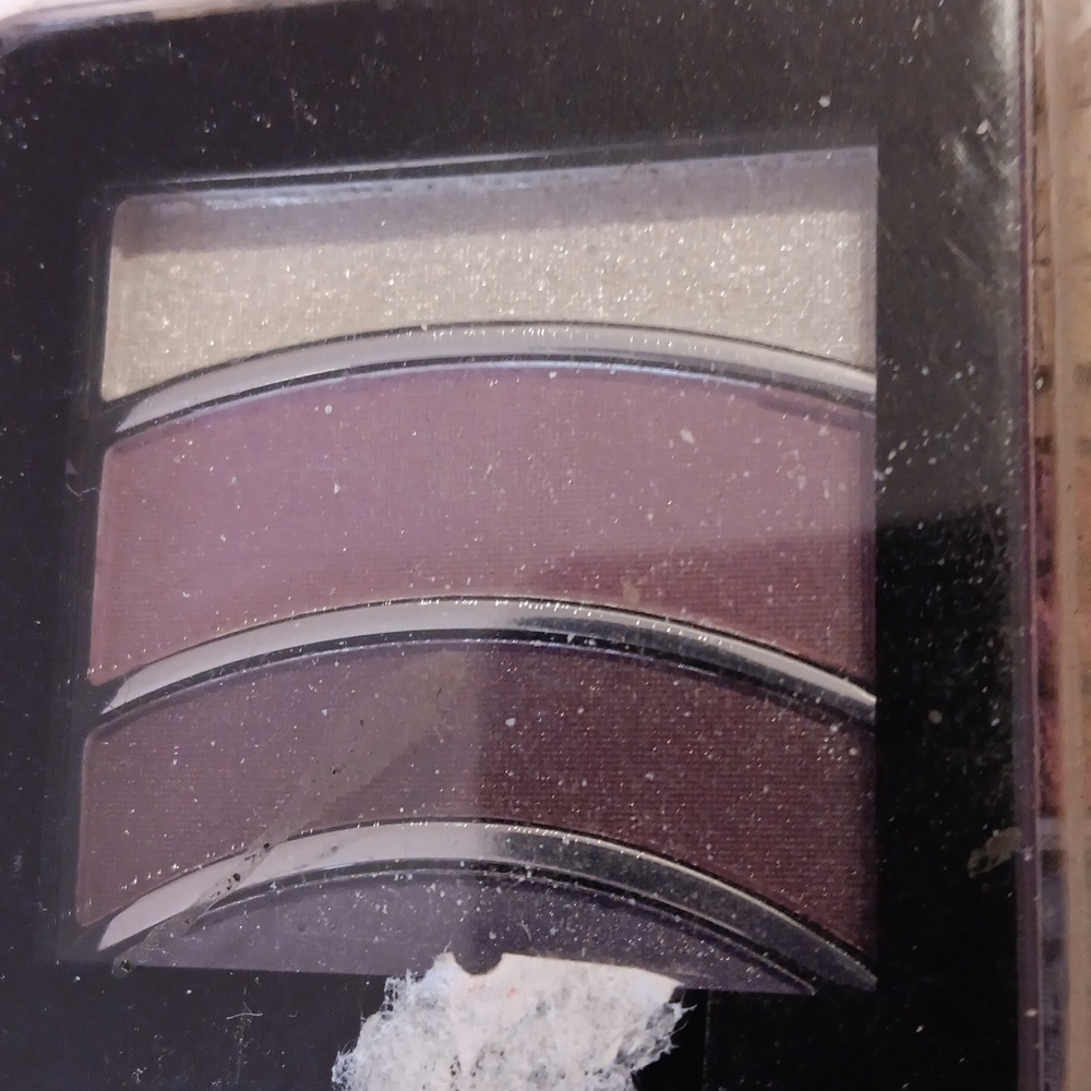 Colormates - Picture 2 of 4
